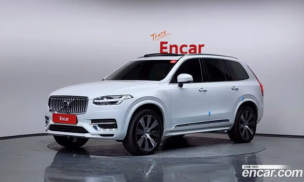 Volvo XC90 2023 2.0 Автомат в Москве № 164373, фото 1