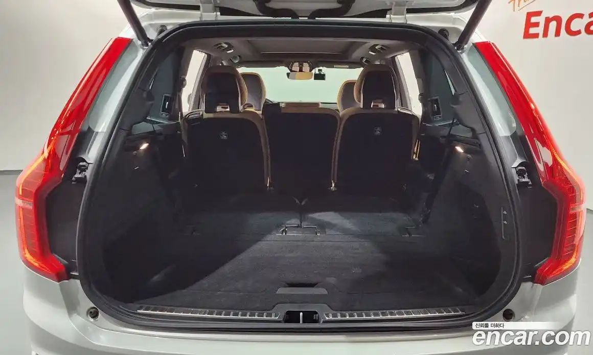 Volvo XC90 2023 2.0 Автомат в Москве № 164373, фото 20