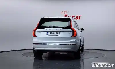 Volvo XC90 2023 2.0 Автомат в Москве № 164373, миниатюра 4