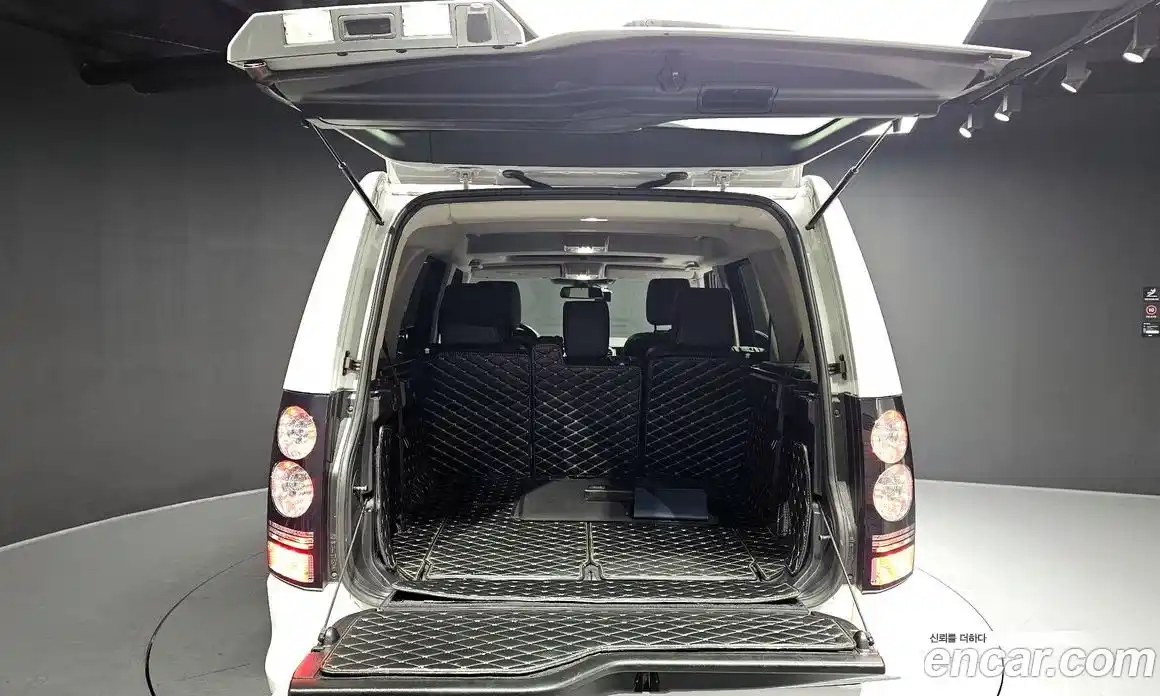 Land Rover Discovery 2016 3.0 Автомат в Москве № 166484, фото 20