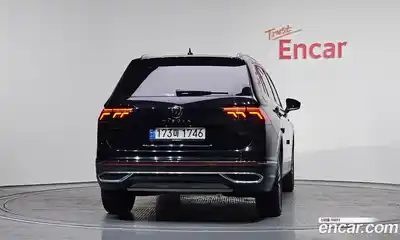 Volkswagen Tiguan 2024 2.0 Автомат в Москве № 168462, миниатюра 4