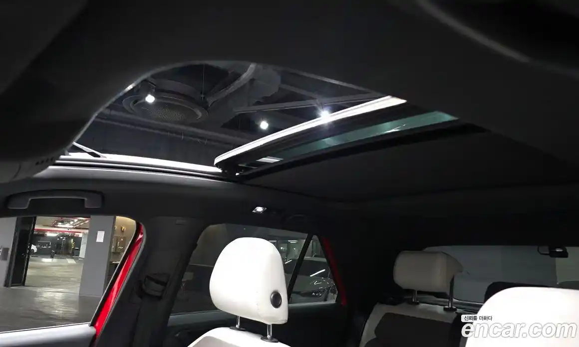 Volkswagen T-Roc 2022 2.0 Автомат в Москве № 168823, фото 14