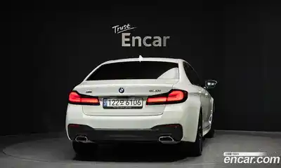 BMW 5-Series 2022 2.0 Автомат в Москве № 186732, миниатюра 2