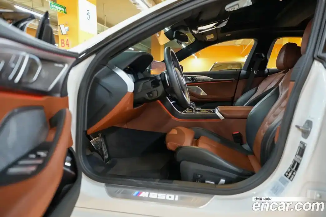 BMW 8-Series 2023 4.4 Автомат в Москве № 188030, фото 13