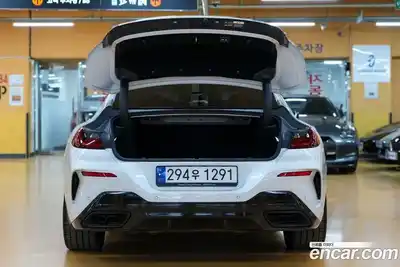 BMW 8-Series 2023 4.4 Автомат в Москве № 188030, миниатюра 4