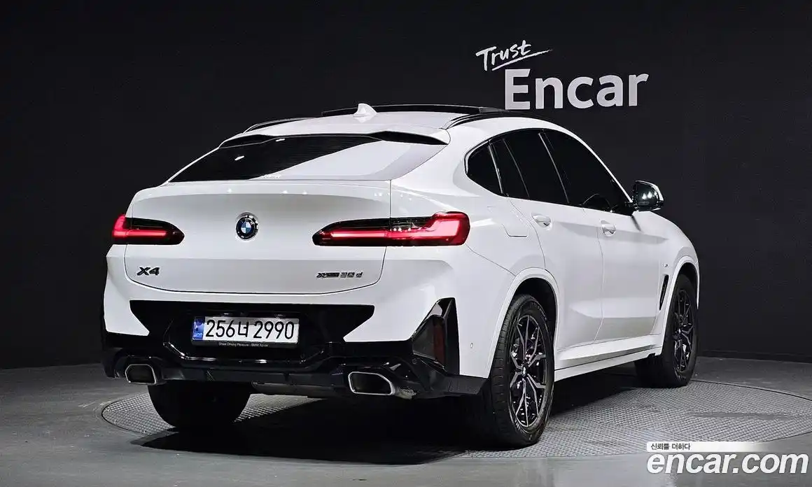 BMW X4 2023 2.0 Автомат в Москве № 189774, фото 2