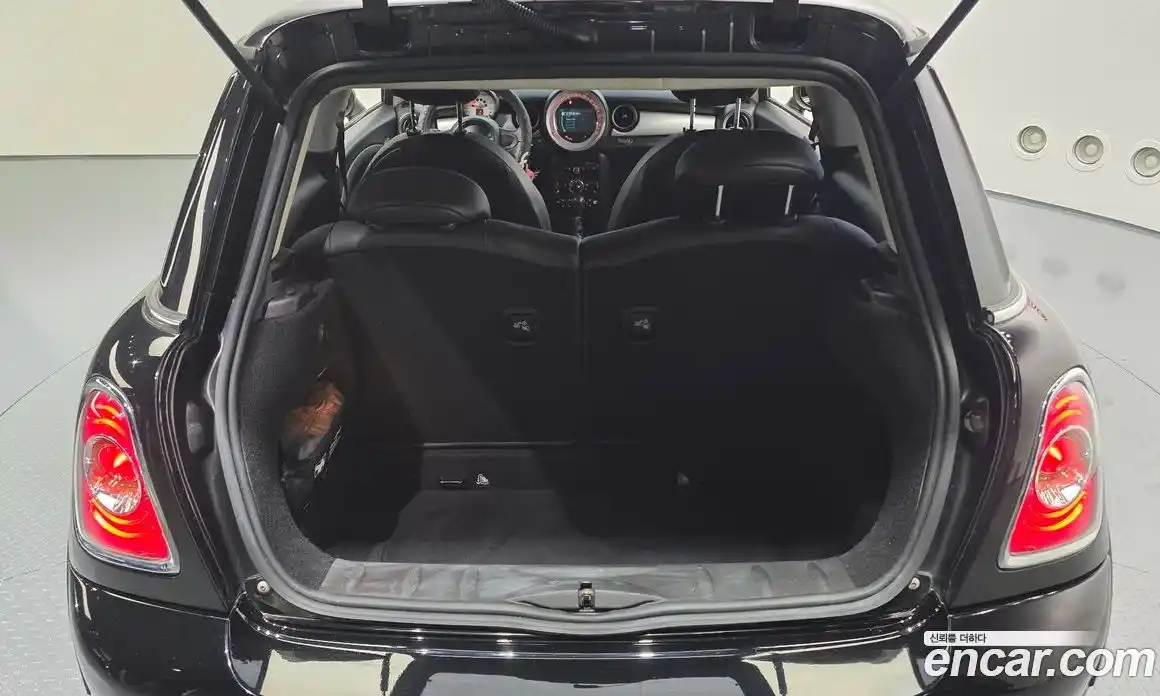 Mini Cooper 2013 1.6 Автомат в Москве № 190323, фото 20