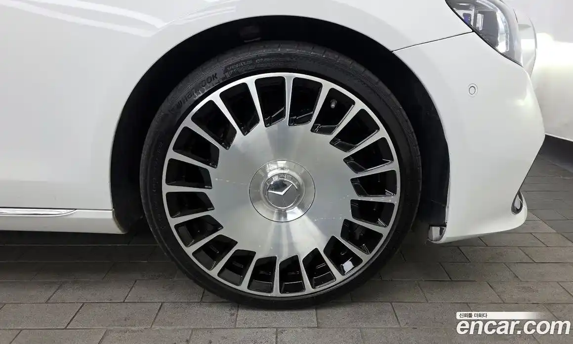 Mercedes-Benz E-Class 2022 2.0 Автомат в Москве № 193963, фото 15