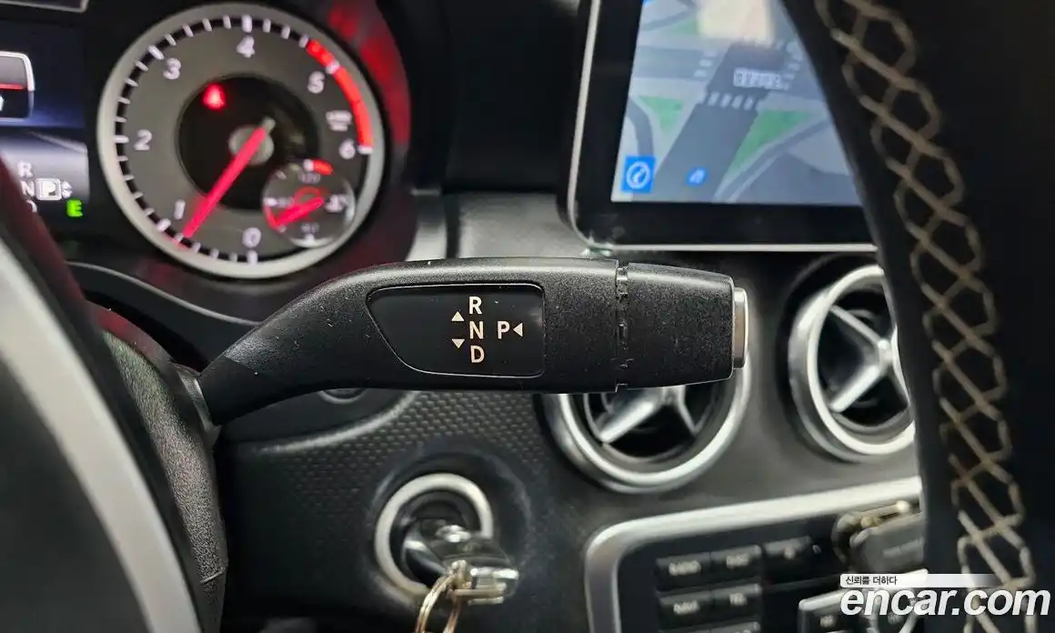 Mercedes-Benz A-Class 2014 1.8 Автомат в Москве № 194330, фото 15