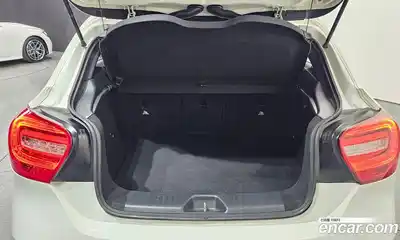 Mercedes-Benz A-Class 2014 1.8 Автомат в Москве № 194330, миниатюра 8