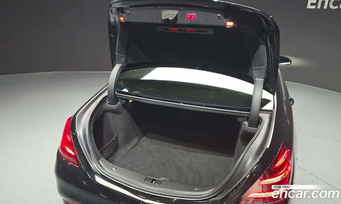 Mercedes-Benz S-Class 2018 3.0 Автомат в Москве № 195658, фото 20