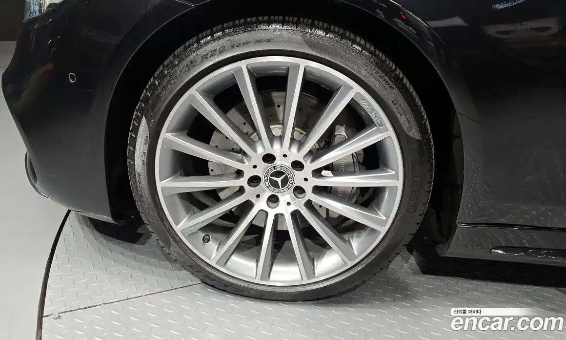 Mercedes-Benz S-Class 2018 3.0 Автомат в Москве № 195658, фото 5