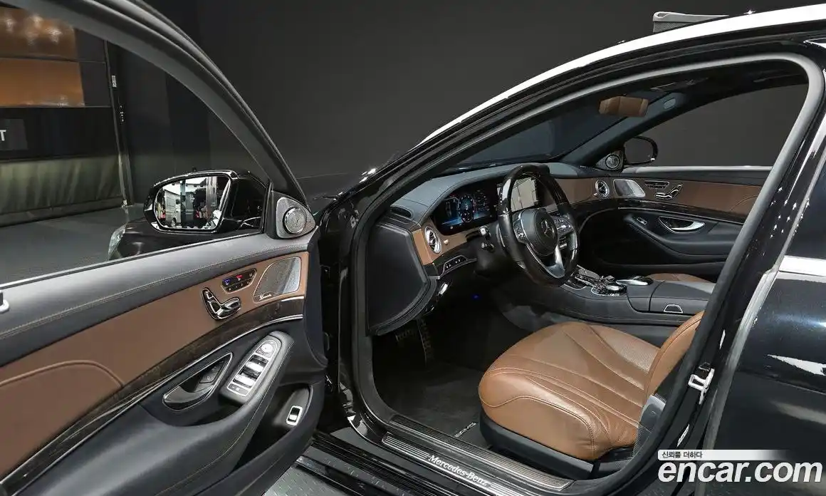 Mercedes-Benz S-Class 2018 3.0 Автомат в Москве № 195658, фото 10