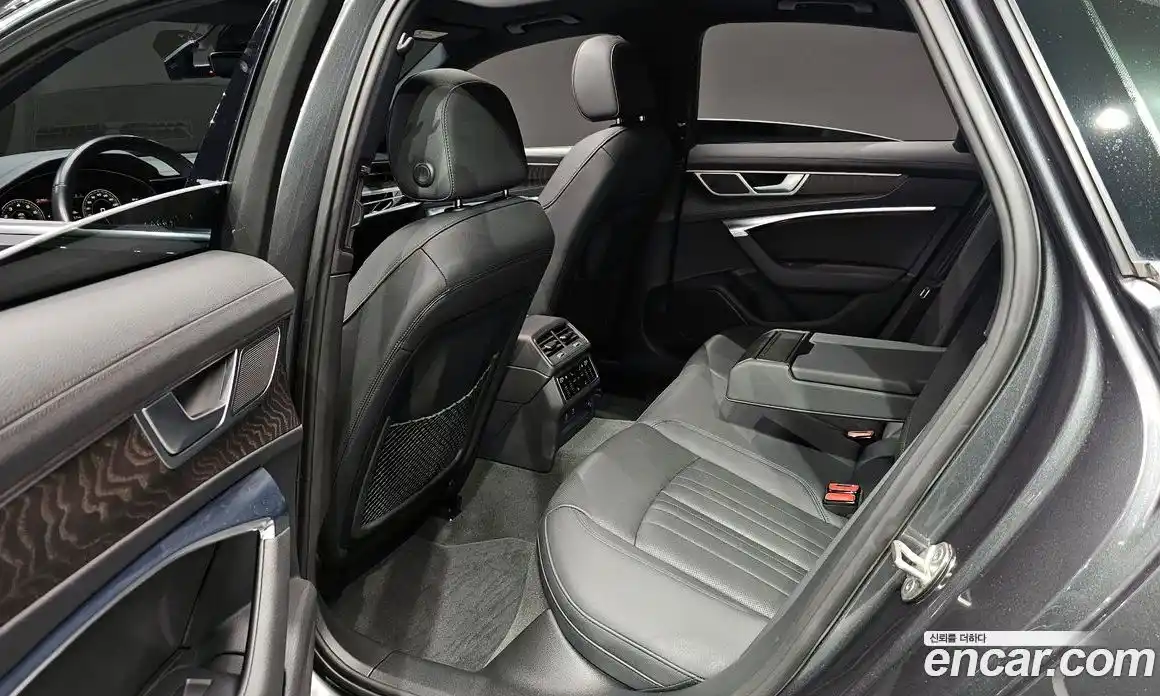 Audi A6 2022 2.0 Автомат в Москве № 196380, фото 10