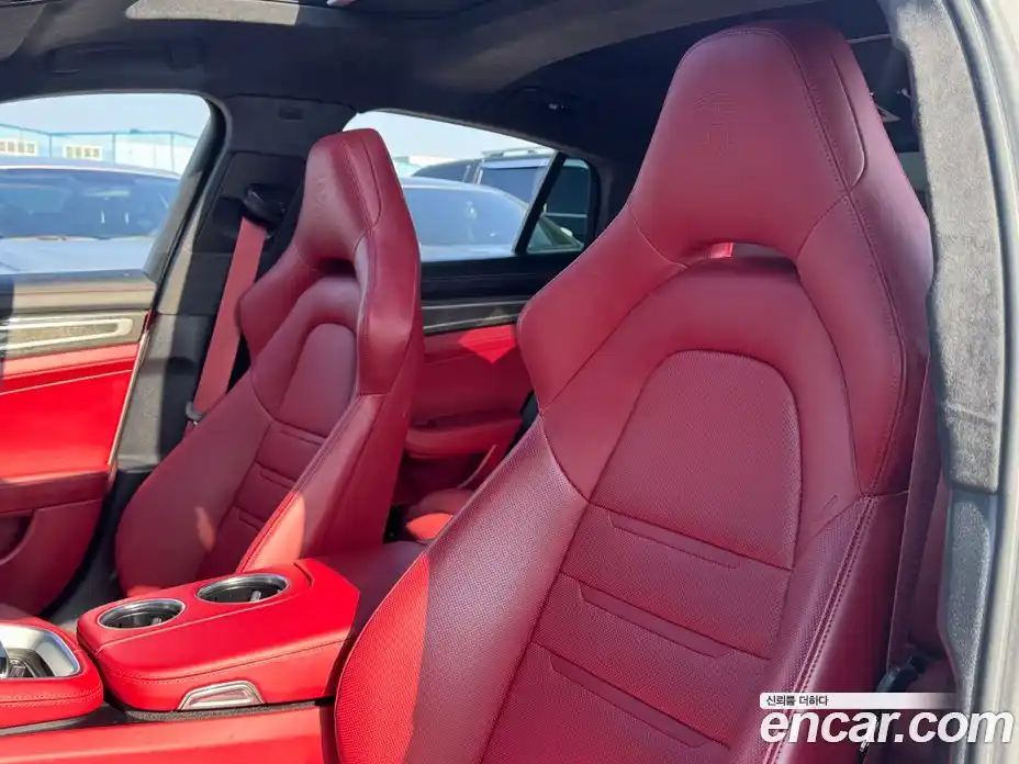 Porsche Panamera 2023 4.0 Автомат в Москве № 197304, фото 13