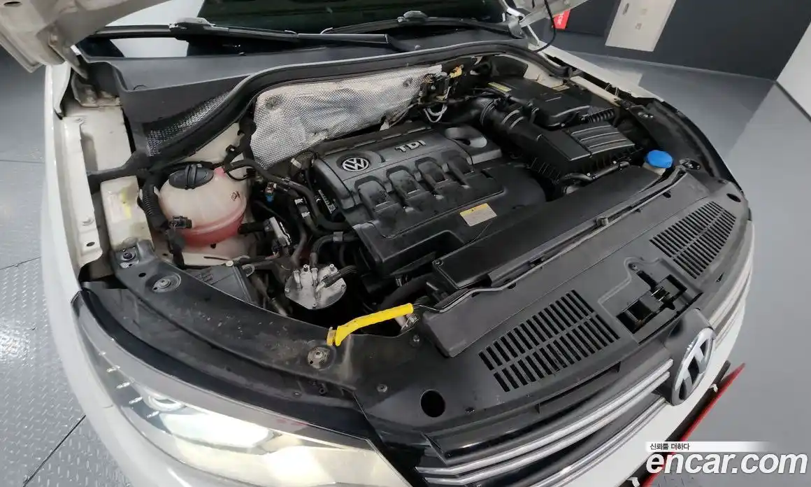 Volkswagen Tiguan 2016 2.0 Автомат в Москве № 199196, фото 11