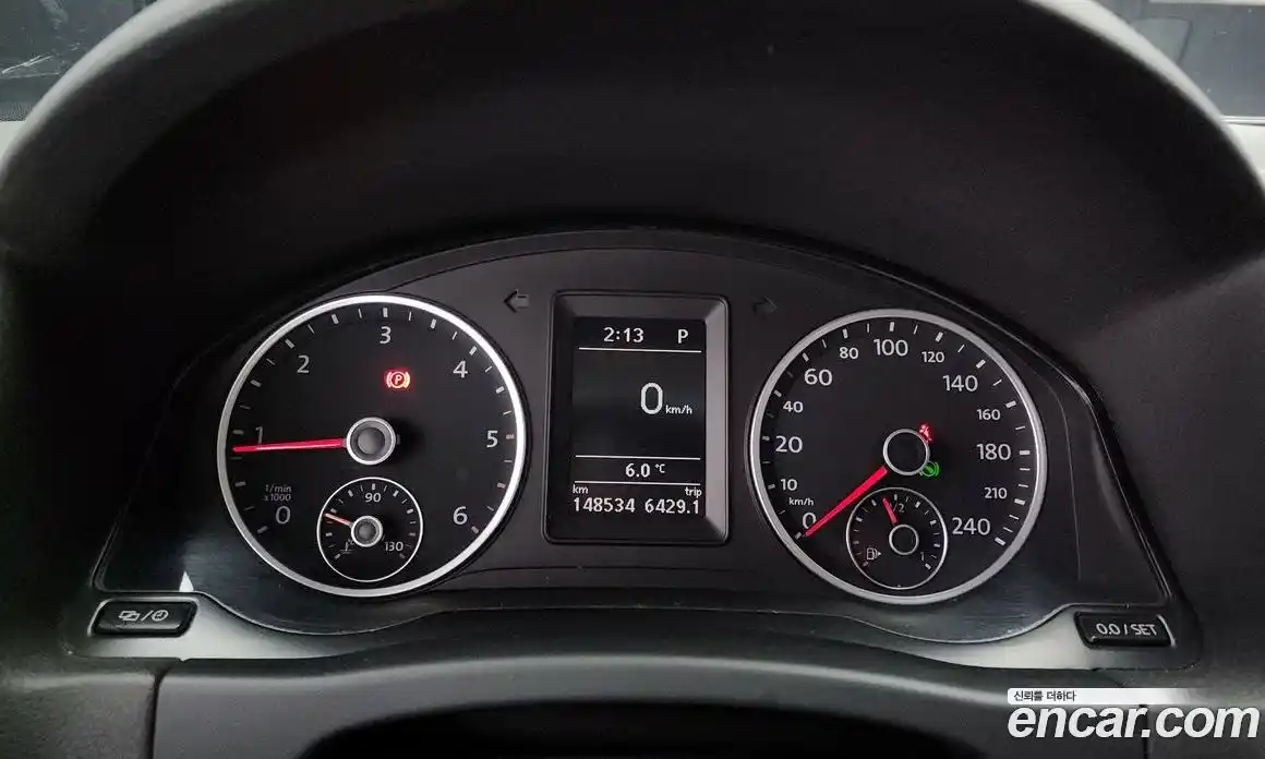 Volkswagen Tiguan 2016 2.0 Автомат в Москве № 199196, фото 7