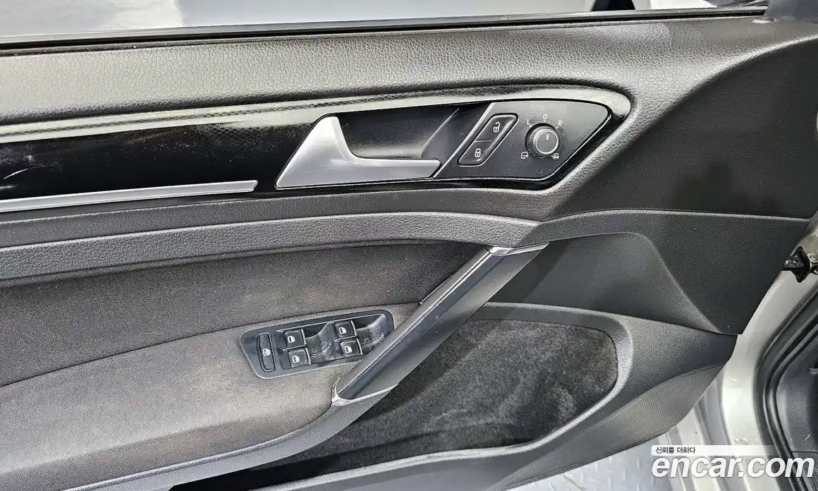 Volkswagen Golf 2015 1.6 Автомат в Москве № 199242, фото 14