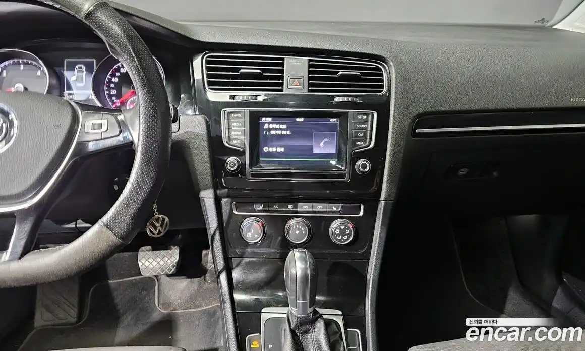 Volkswagen Golf 2015 1.6 Автомат в Москве № 199242, фото 19