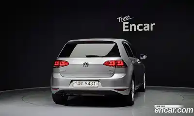 Volkswagen Golf 2015 1.6 Автомат в Москве № 199242, миниатюра 4