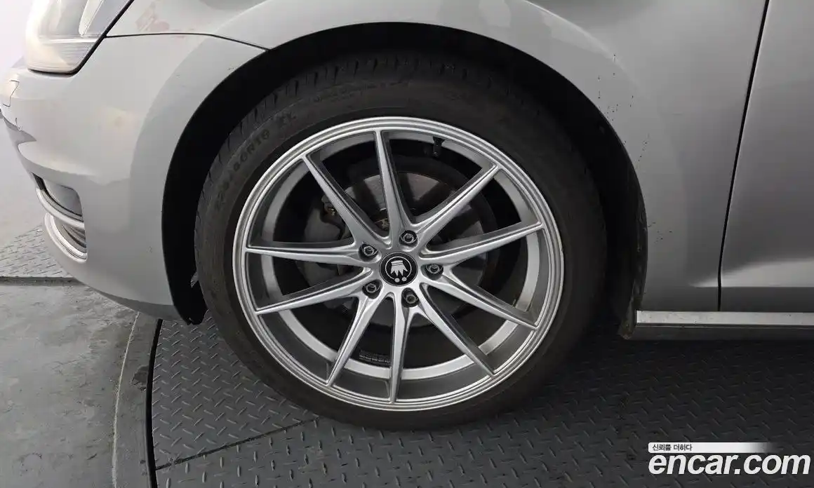 Volkswagen Golf 2016 2.0 Автомат в Москве № 199252, фото 12