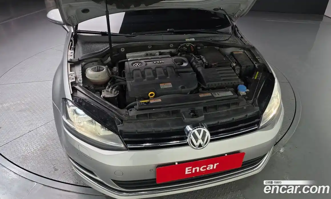 Volkswagen Golf 2016 2.0 Автомат в Москве № 199252, фото 13