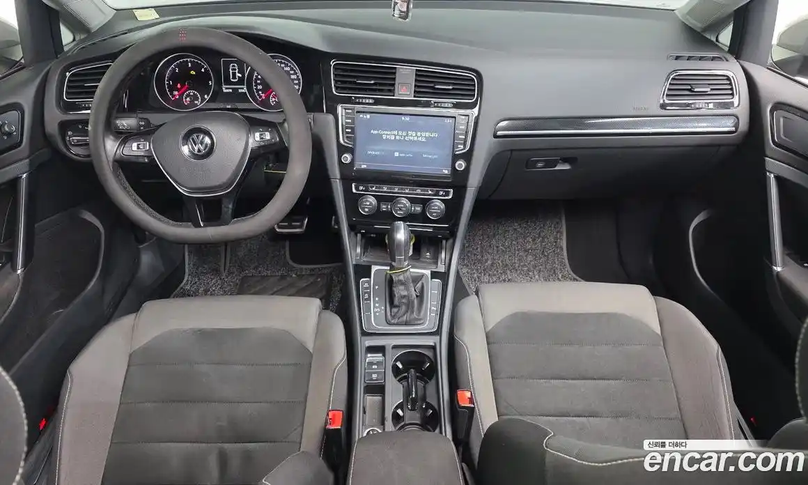 Volkswagen Golf 2016 2.0 Автомат в Москве № 199252, фото 4