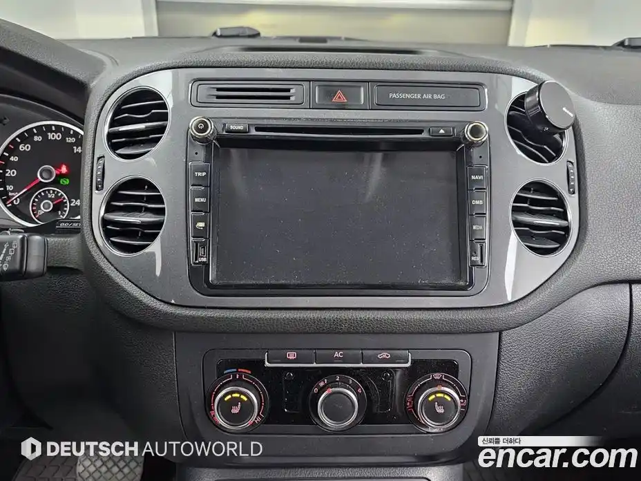 Volkswagen Tiguan 2012 2.0 Автомат в Москве № 199331, фото 14