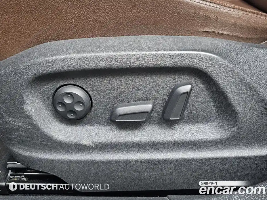 Volkswagen Tiguan 2012 2.0 Автомат в Москве № 199331, фото 15