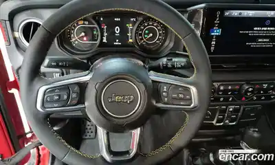 Jeep Wrangler 2024 2.0 Автомат в Москве № 199377, миниатюра 11