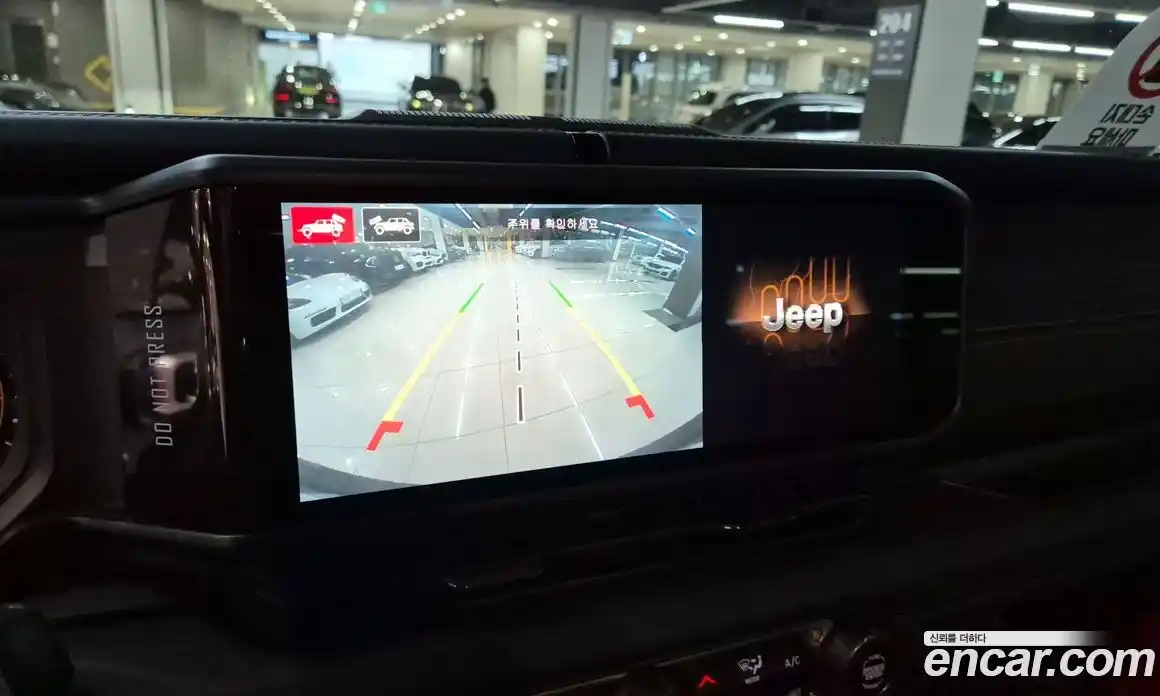 Jeep Wrangler 2024 2.0 Автомат в Москве № 199377, фото 16