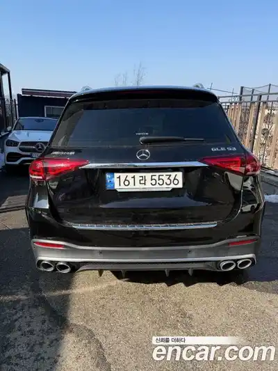 Mercedes-Benz GLE-Class 2023 3.0 Автомат в Москве № 205759, миниатюра 4