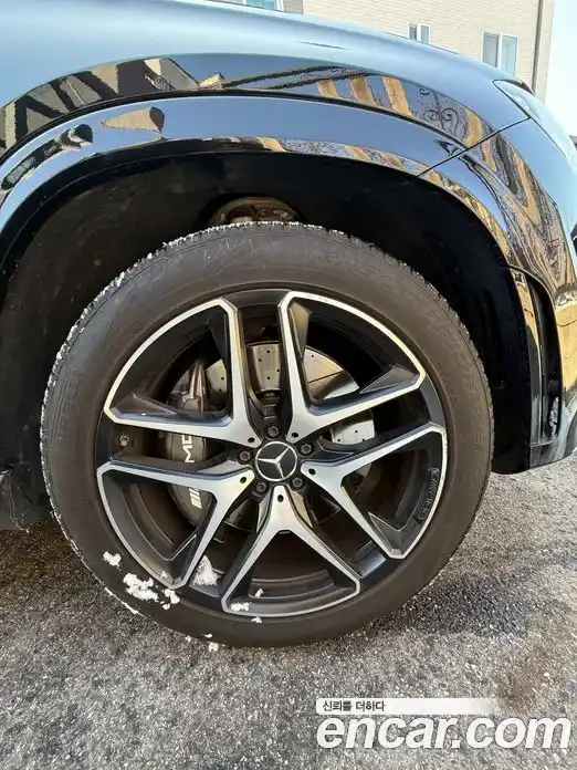 Mercedes-Benz GLE-Class 2023 3.0 Автомат в Москве № 205759, фото 8