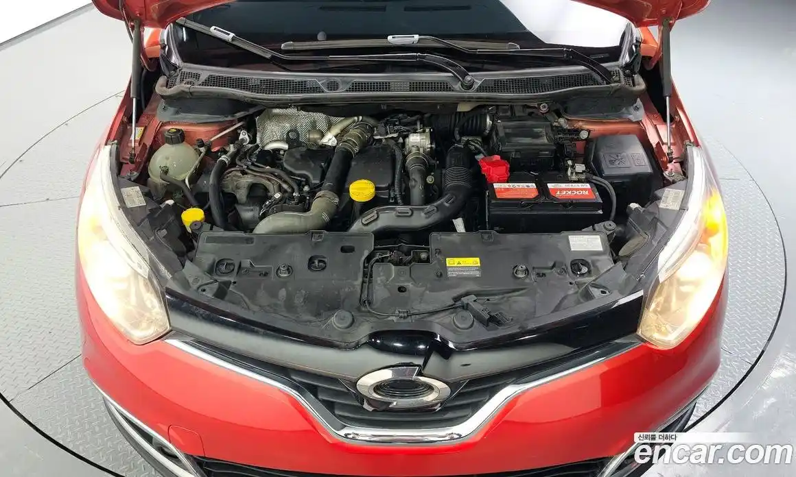 Renault QM3 2015 1.5 Автомат в Москве № 208540, фото 1