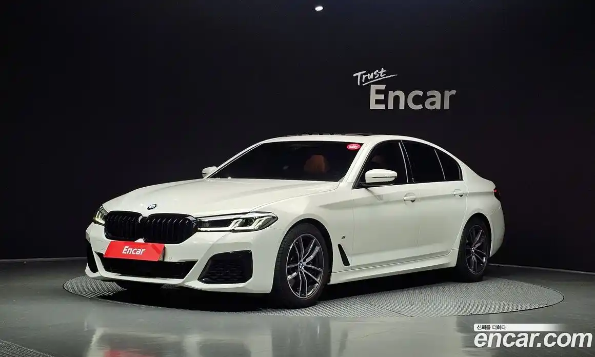 BMW 5-Series 2023 2.0 Автомат в Москве № 211447, фото 1