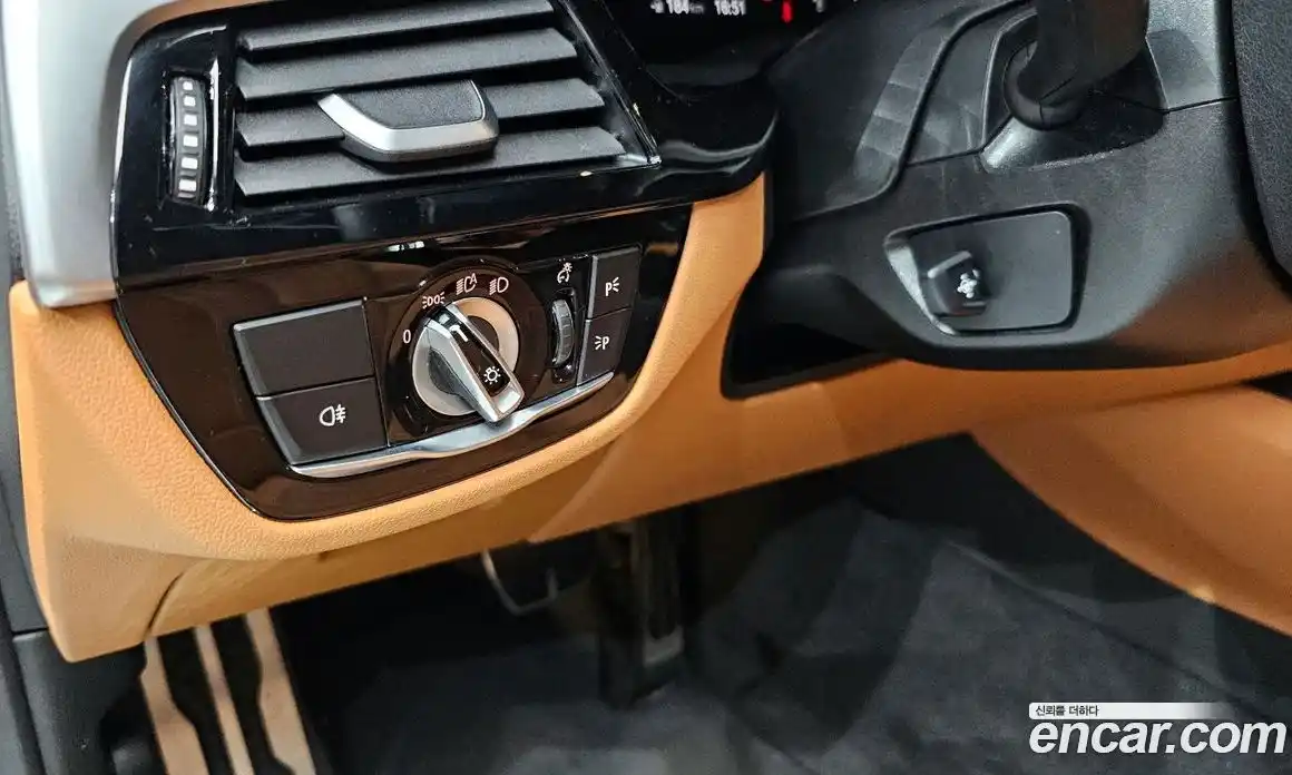 BMW 5-Series 2023 2.0 Автомат в Москве № 211447, фото 16