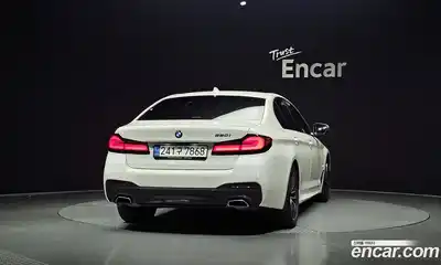 BMW 5-Series 2023 2.0 Автомат в Москве № 211447, миниатюра 4