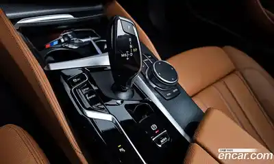 BMW 5-Series 2023 2.0 Автомат в Москве № 211447, миниатюра 9