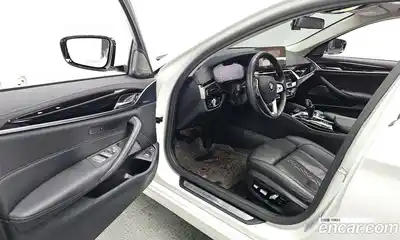 BMW 5-Series 2021 2.0 Автомат в Москве № 211500, миниатюра 2