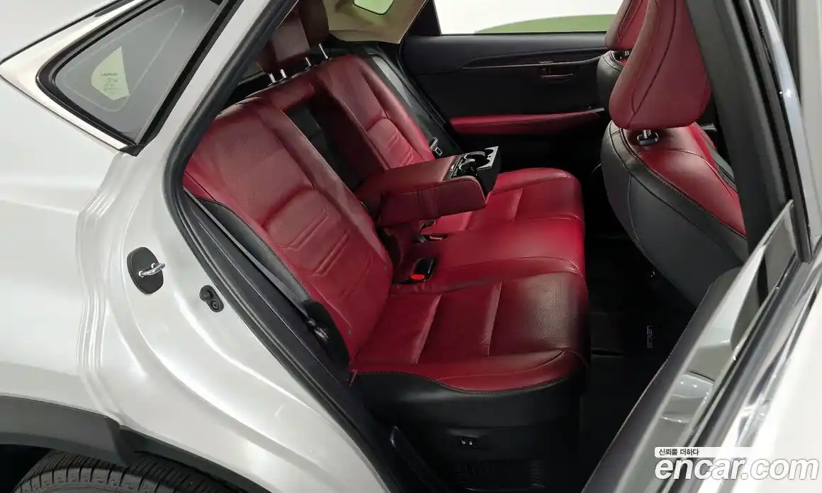 Lexus NX 2020 2.5 Автомат в Москве № 214607, фото 1