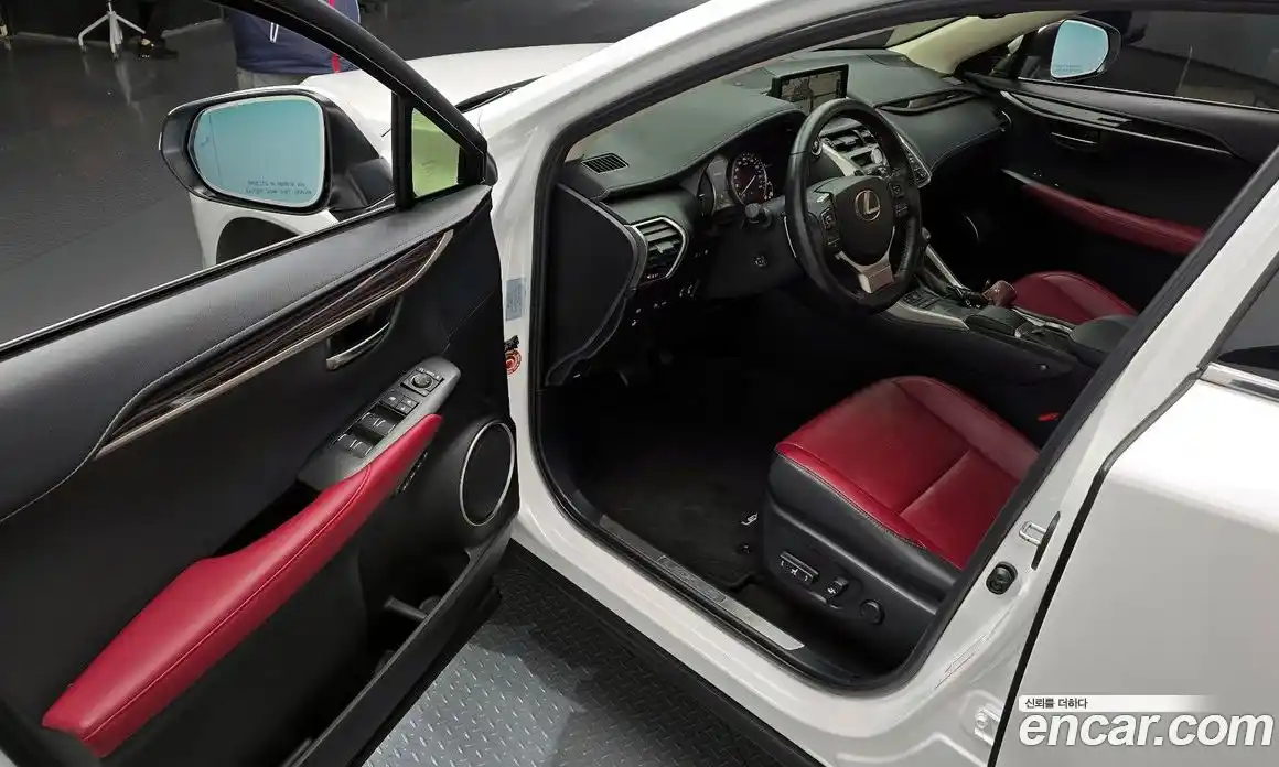 Lexus NX 2020 2.5 Автомат в Москве № 214607, фото 20