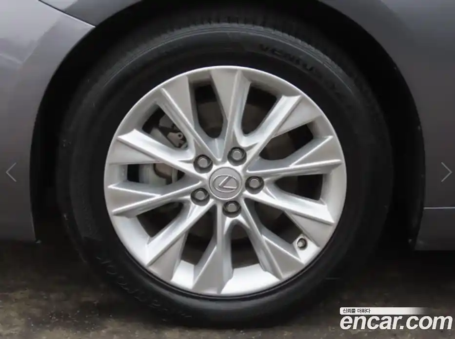 Lexus ES 2013 2.5 Автомат в Москве № 214861, фото 20