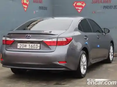 Lexus ES 2013 2.5 Автомат в Москве № 214861, миниатюра 3