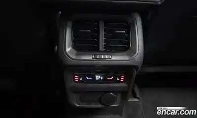 Volkswagen Tiguan 2022 2.0 Автомат в Москве № 214950, миниатюра 10