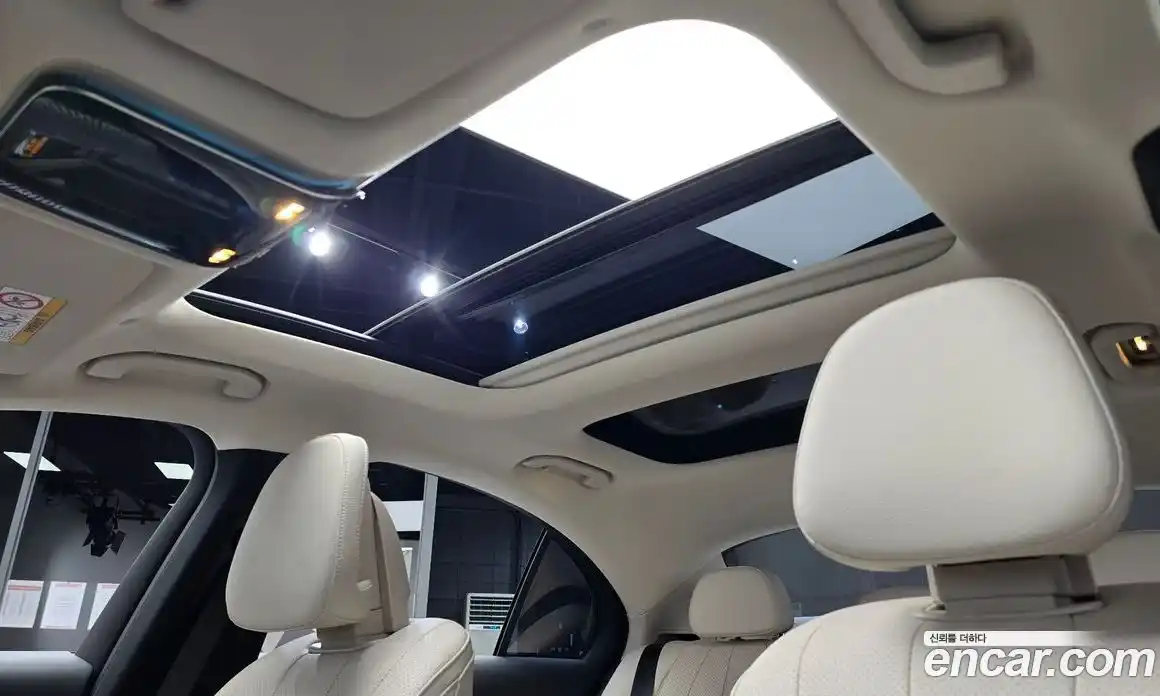 Mercedes-Benz E-Class 2024 2.0 Автомат в Москве № 215982, фото 4