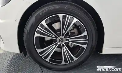 Mercedes-Benz E-Class 2024 2.0 Автомат в Москве № 215982, миниатюра 8