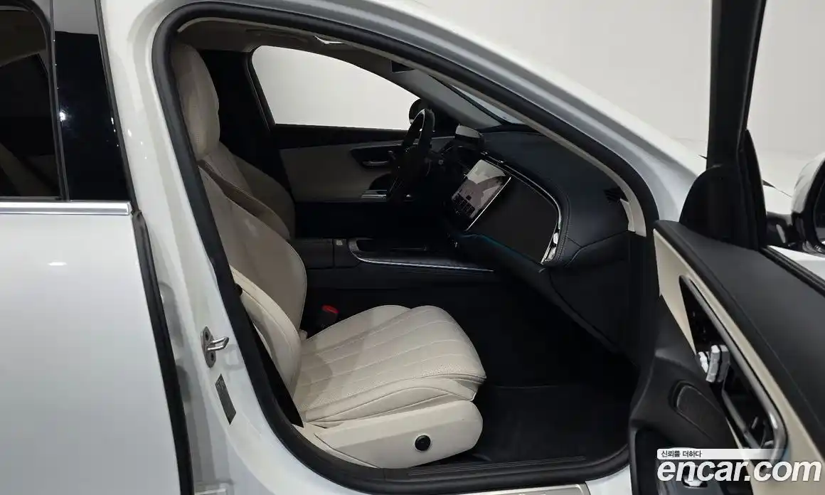 Mercedes-Benz E-Class 2024 2.0 Автомат в Москве № 215982, фото 9