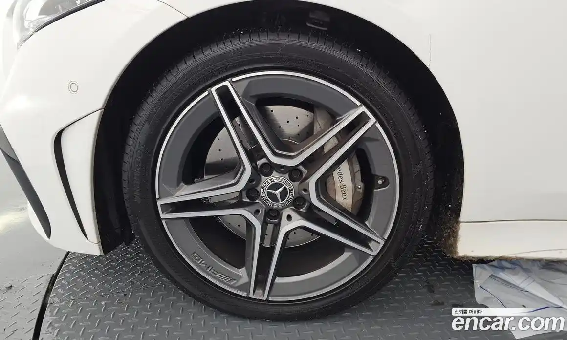 Mercedes-Benz CLS-Class 2022 2.0 Автомат в Москве № 222795, фото 10