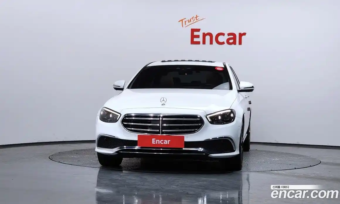 Mercedes-Benz E-Class 2021 2.0 Автомат в Москве № 229524, фото 15