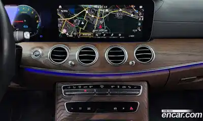 Mercedes-Benz E-Class 2021 2.0 Автомат в Москве № 229524, миниатюра 7